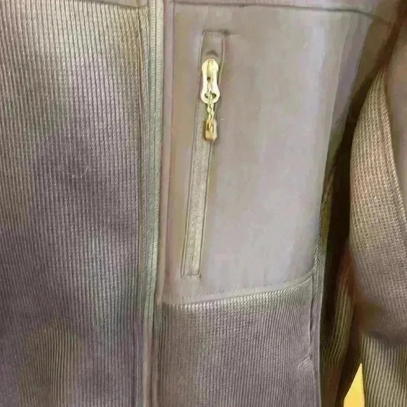 Swiss Tech men’s jacket size large with 3 pockets - Picture 12 of 12